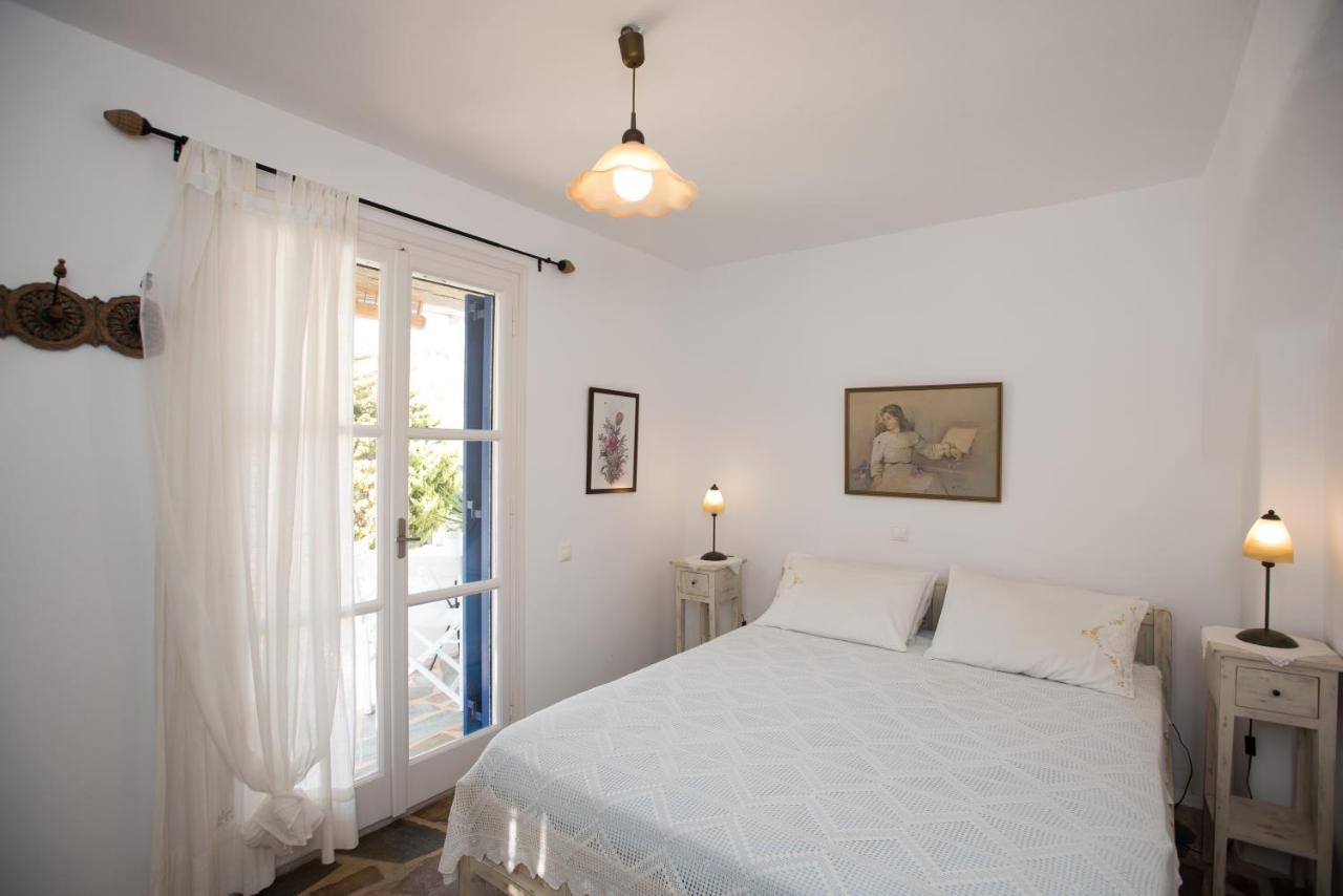 Yalos Mykonos Ornos Pouli Private Apartments W Shared Swimming Pool Mykonos Town エクステリア 写真