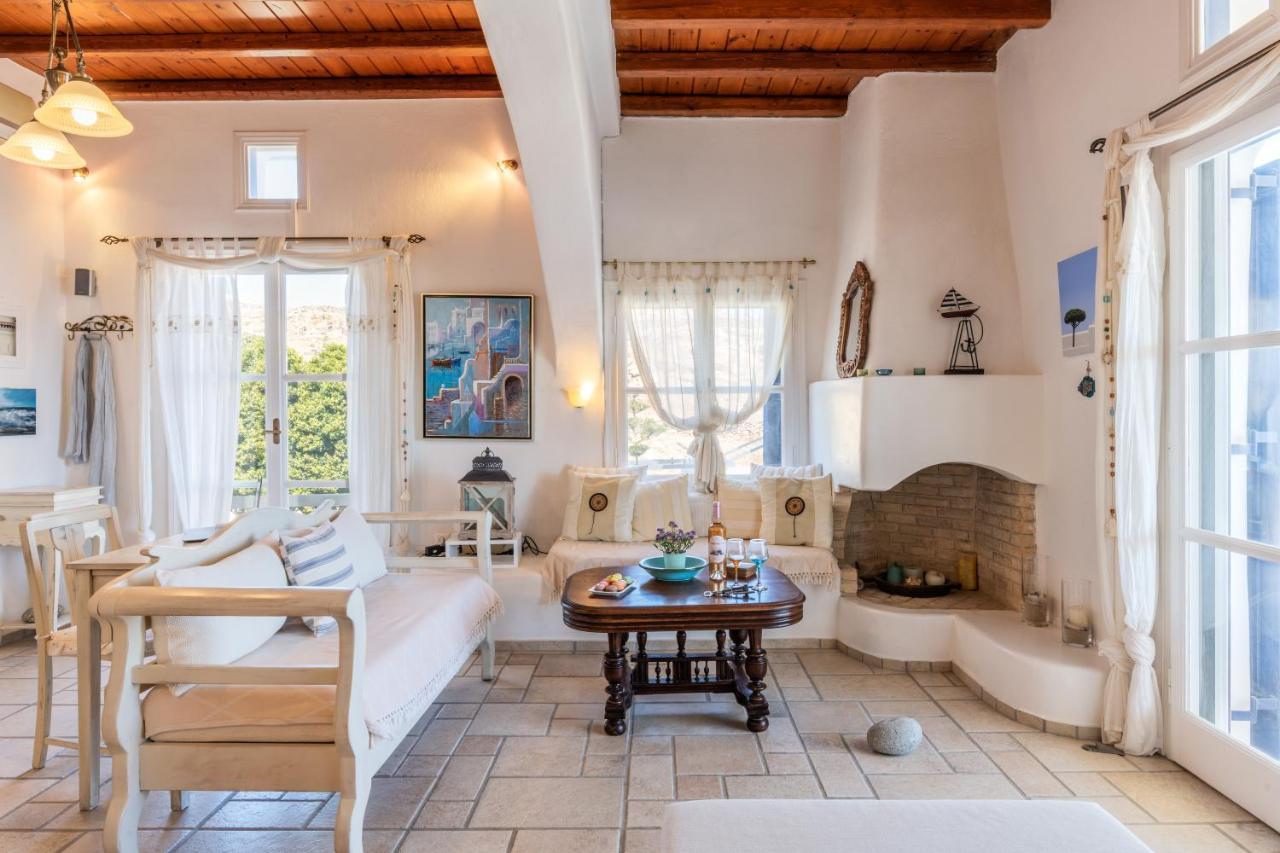 Yalos Mykonos Ornos Pouli Private Apartments W Shared Swimming Pool Mykonos Town エクステリア 写真