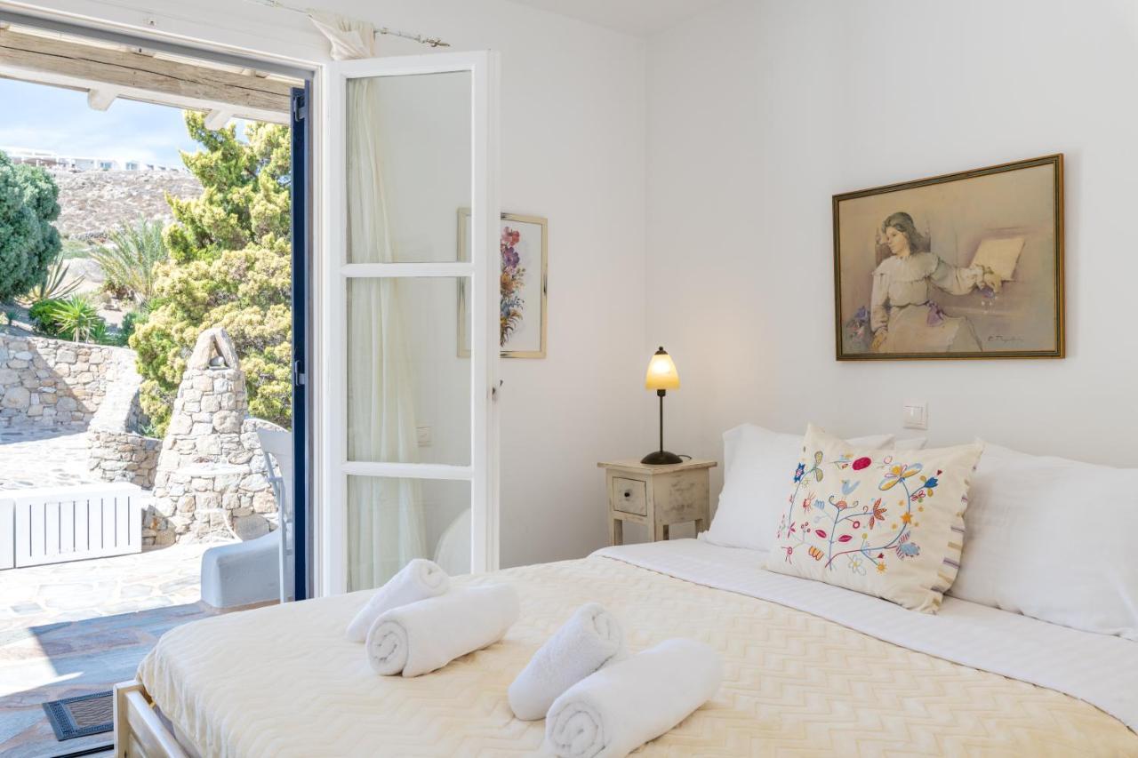Yalos Mykonos Ornos Pouli Private Apartments W Shared Swimming Pool Mykonos Town エクステリア 写真